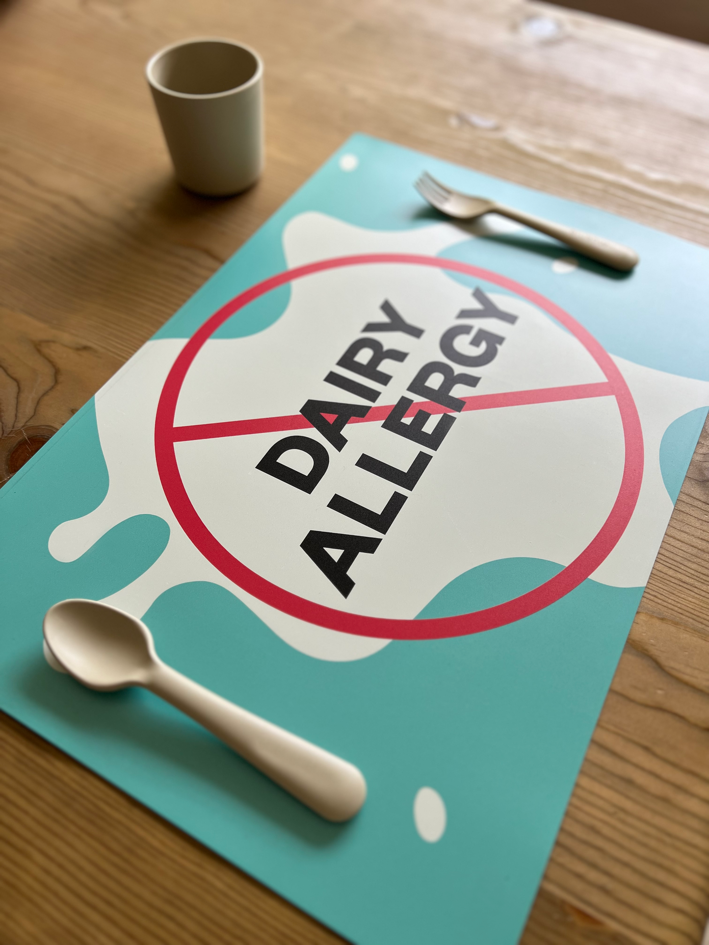 Dairy Allergy Placemat + Magnet Sign
