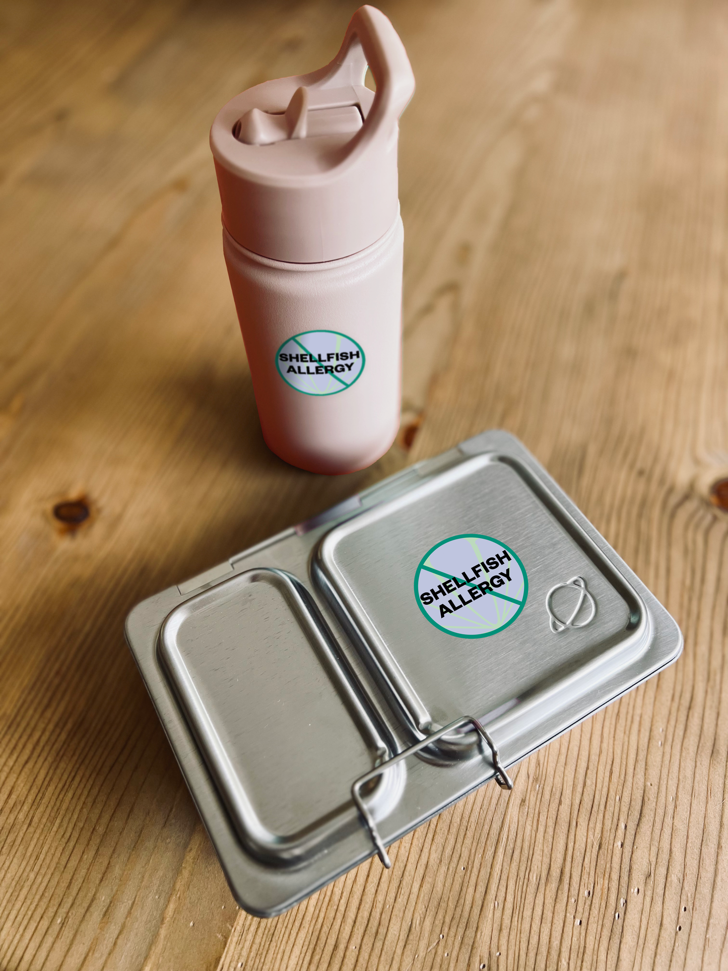 Shellfish Allergy Waterproof Stickers, 1-1/2 inch round (sheet of 15)